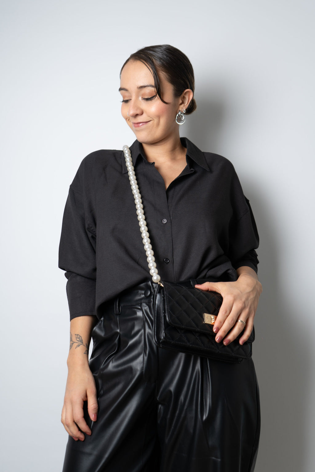 Cartera Mina - Negra
