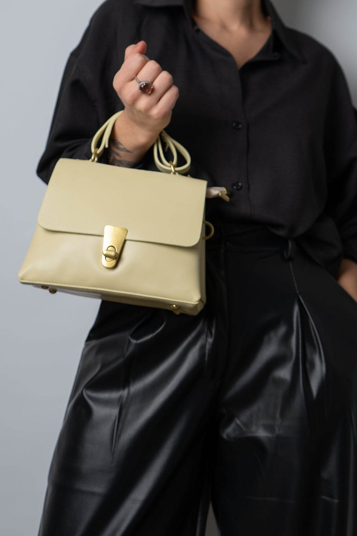Cartera Antonia - Amarilla patito
