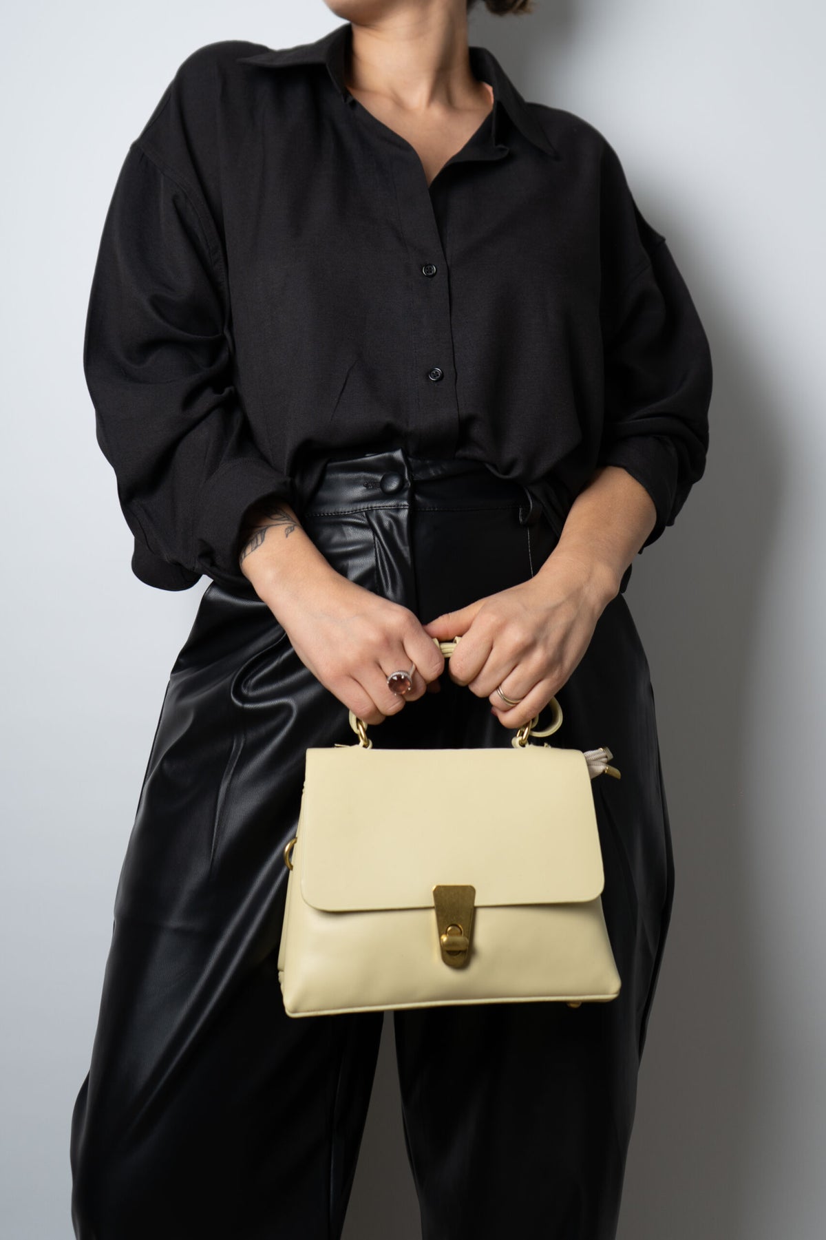 Cartera Antonia - Amarilla patito