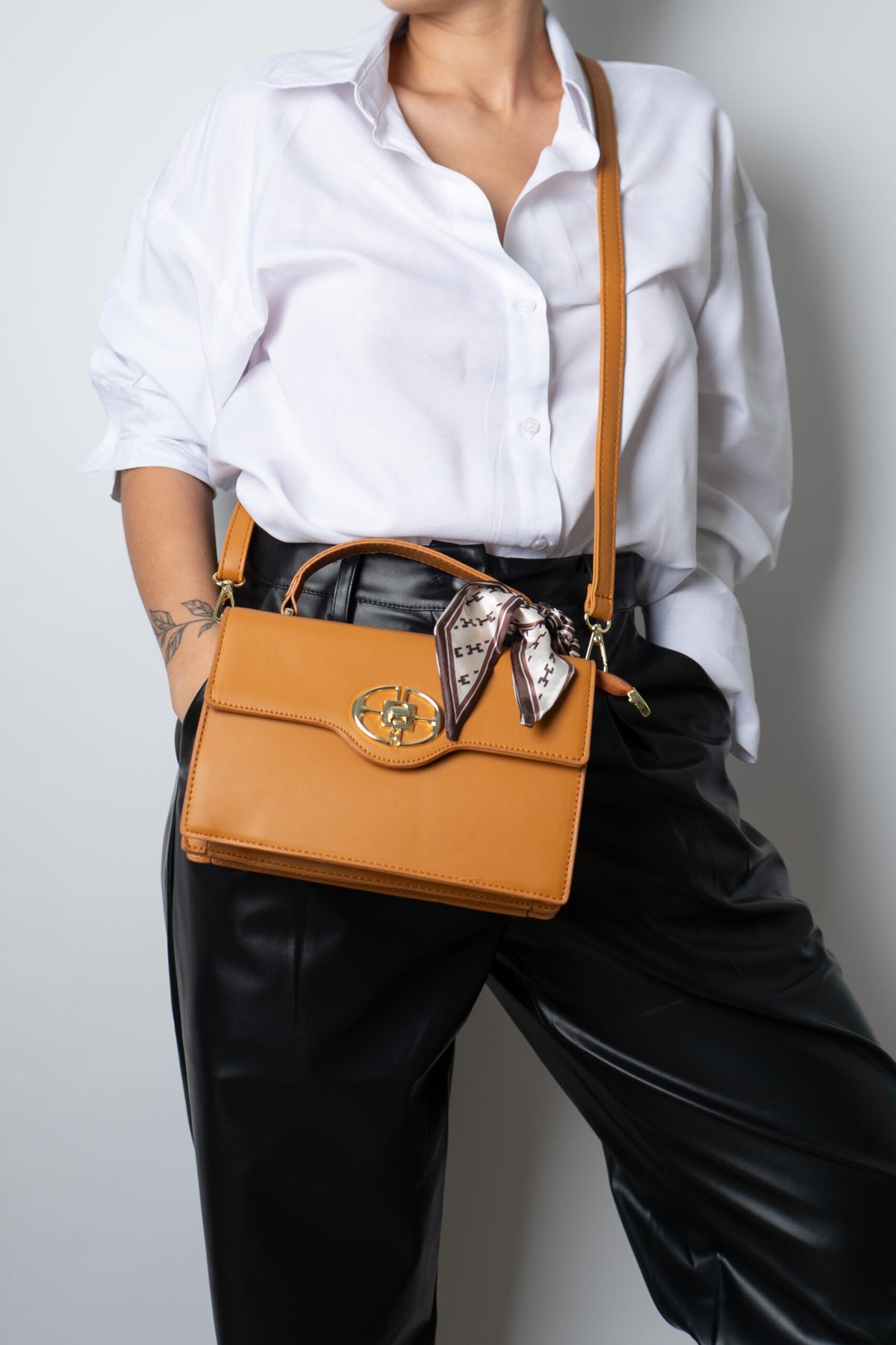Cartera Isabela - Cafe camel