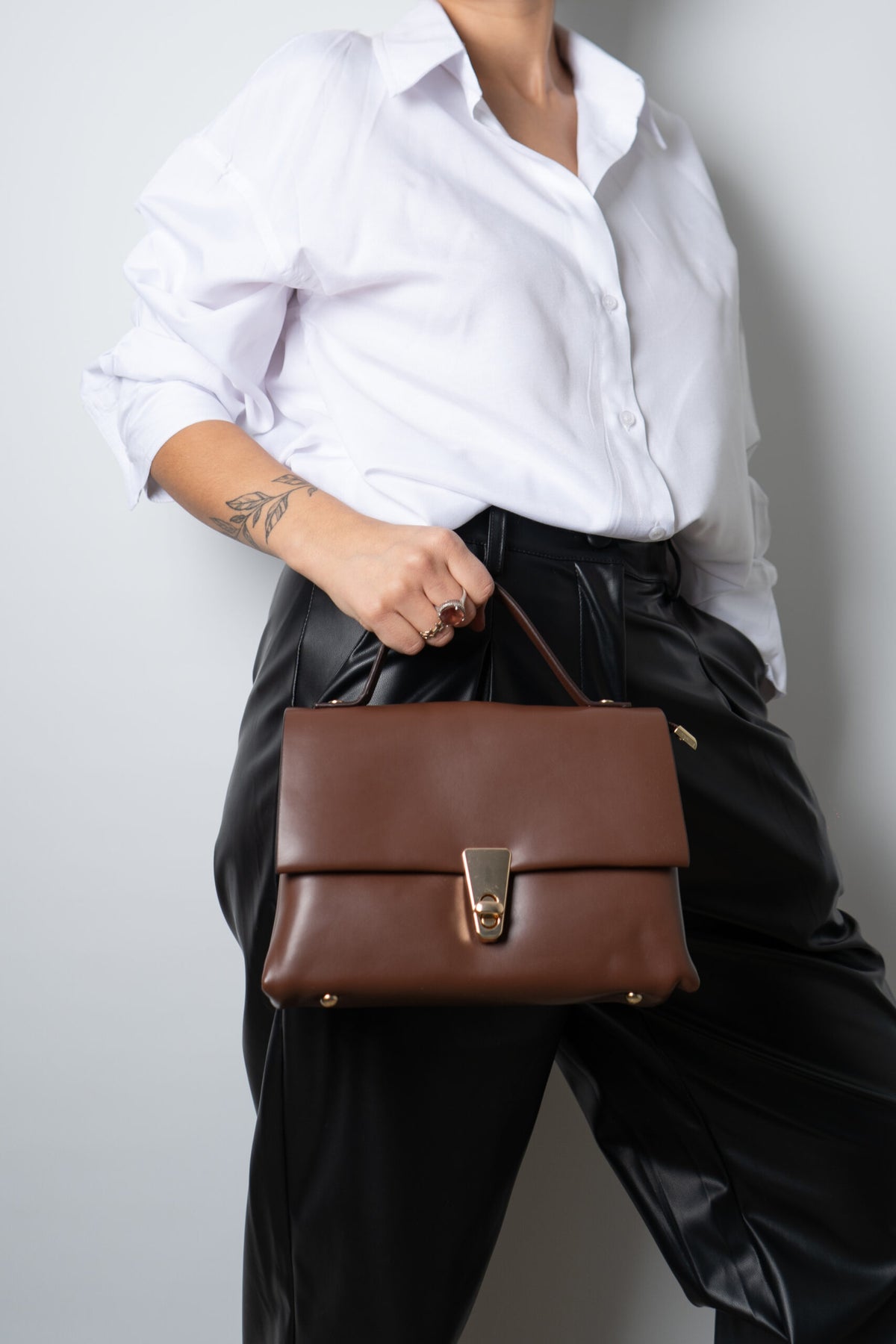 Cartera Ines - Cafe oscuro