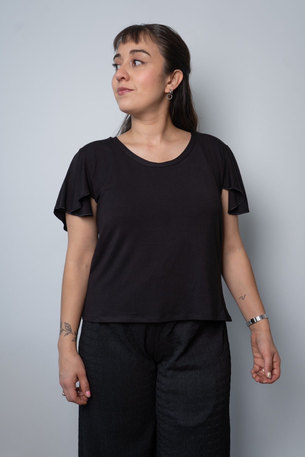 Polera algodon - manga vuelos - Negro