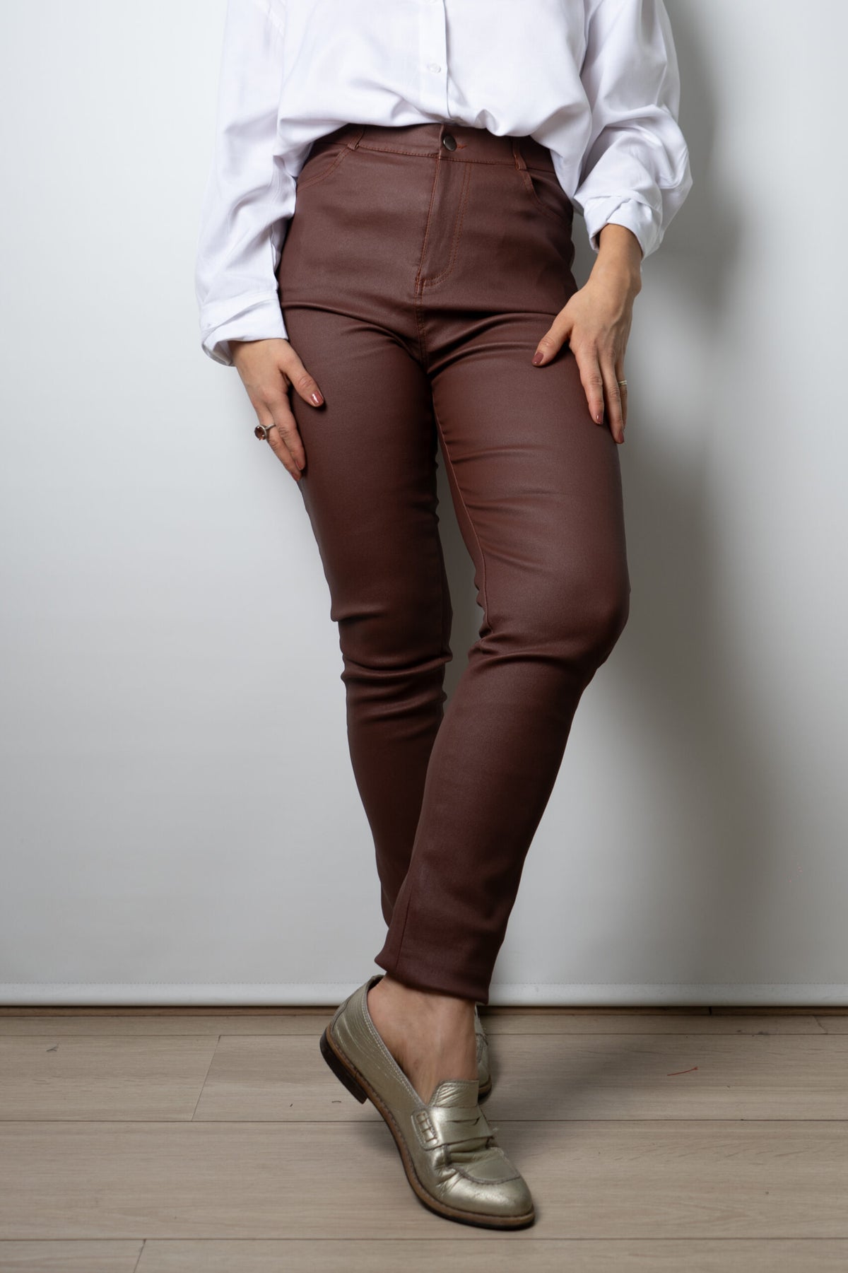 Pantalón Pitillo Ecocuero - Café