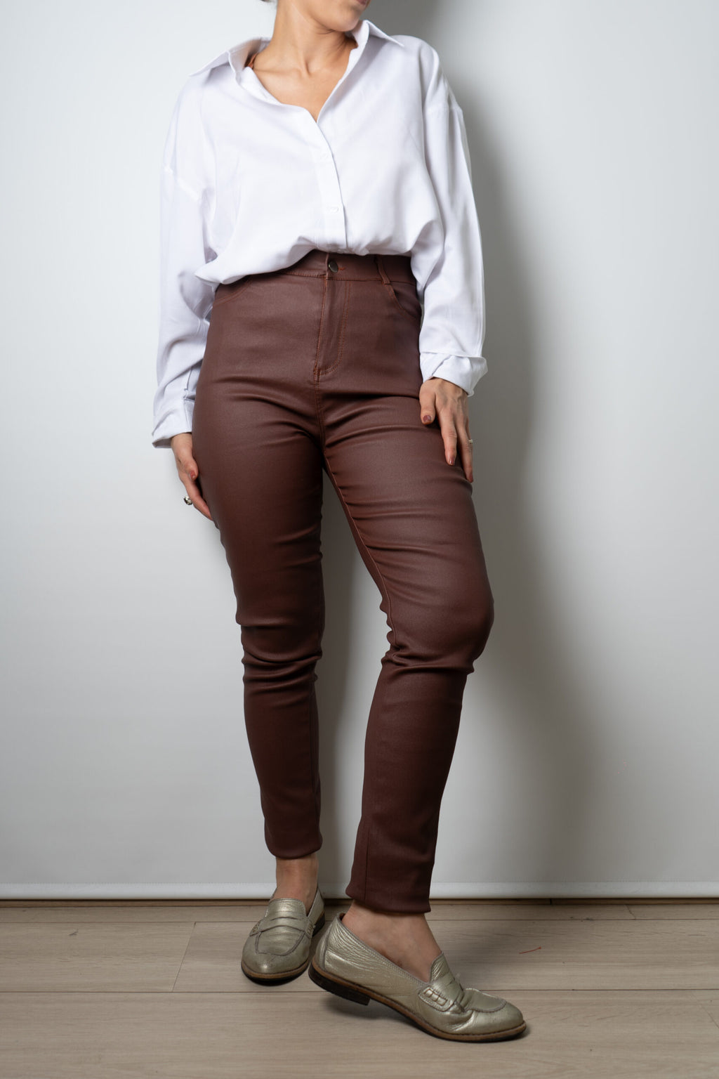 Pantalón Pitillo Ecocuero - Café