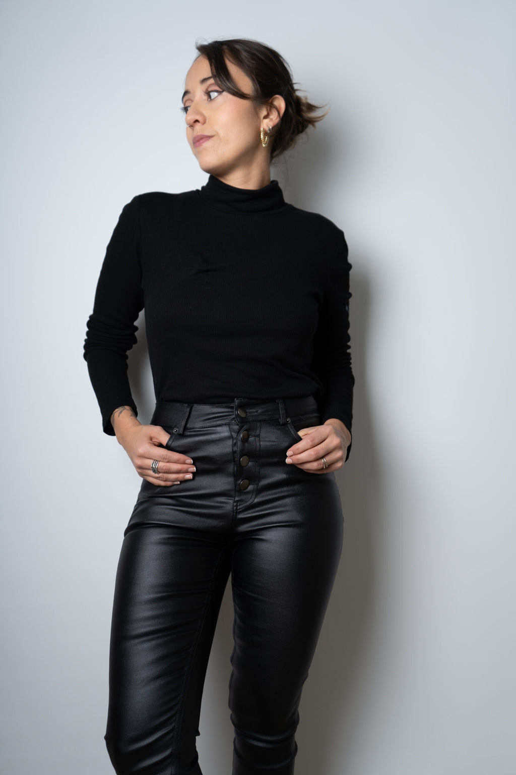 Pantalon Ecocuero con botones - Negro
