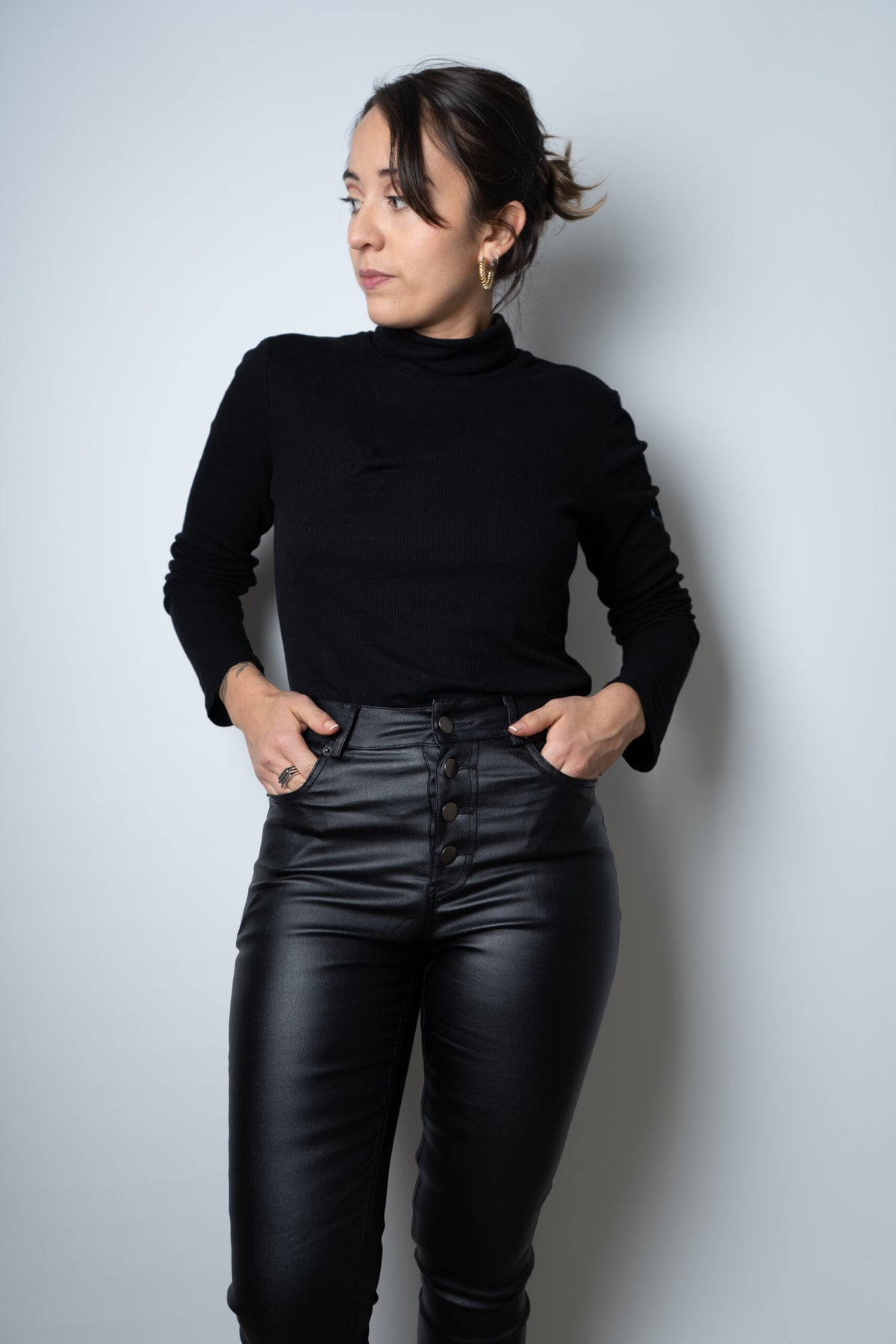 Pantalon Ecocuero con botones - Negro