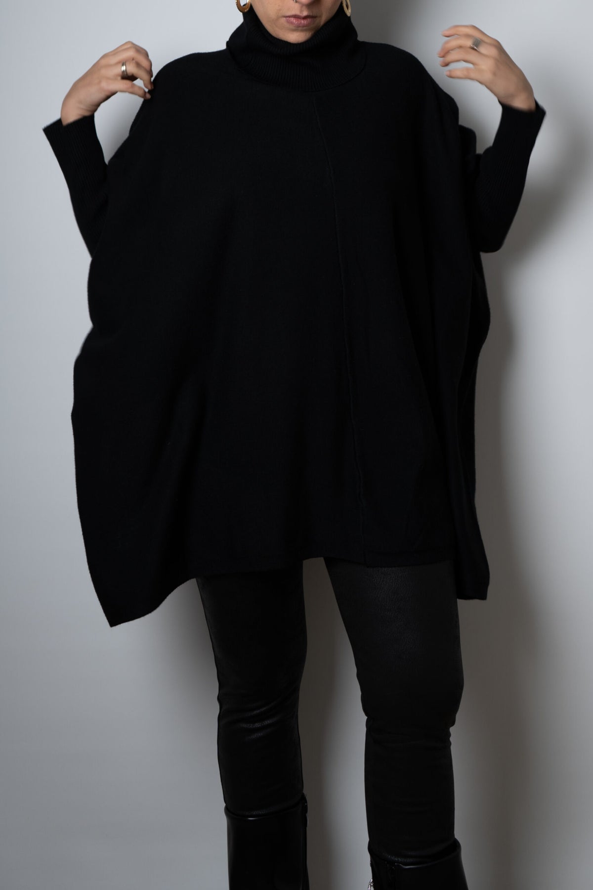 Sweater Loreta - Negro