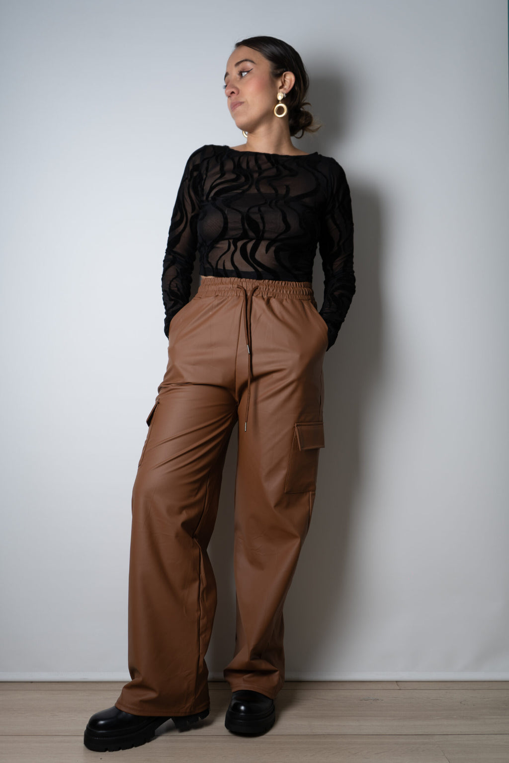 Pantalón Cargo Ecocuero - Café