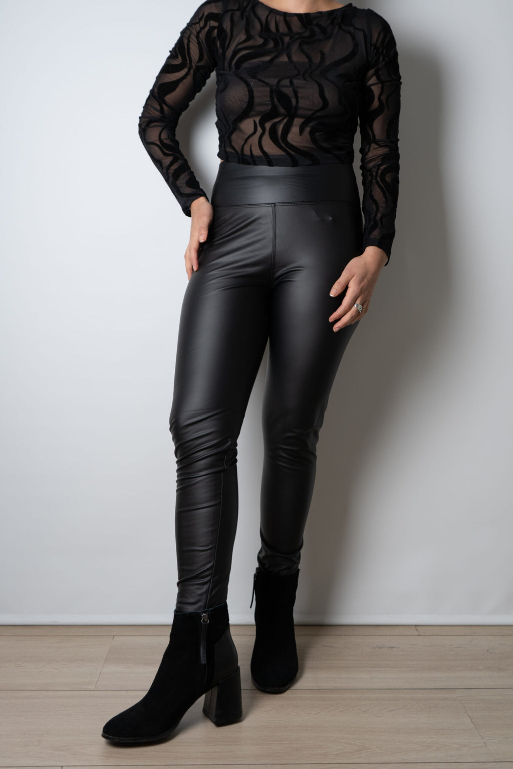 Calza Ecocuero - micropolar - Negro