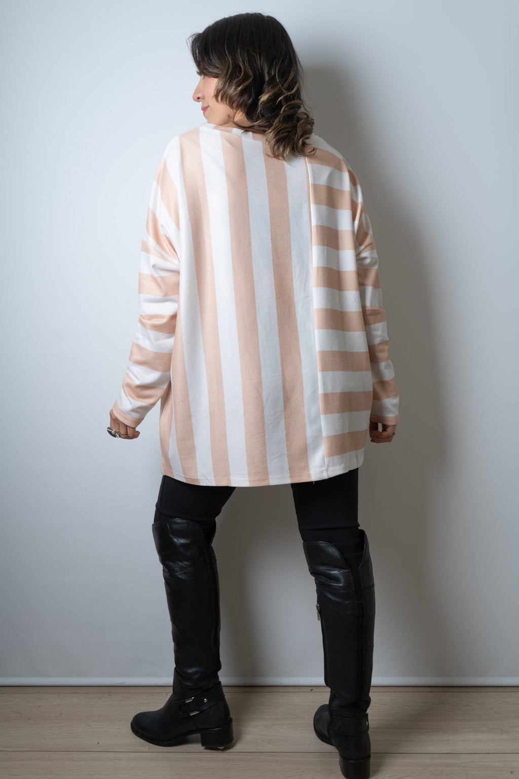Polera Lanilla Lineas - Blanco y rosa claro