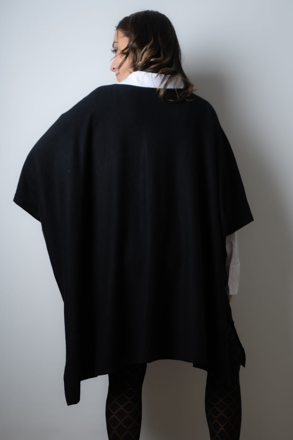 Sweater Poncho - Negro