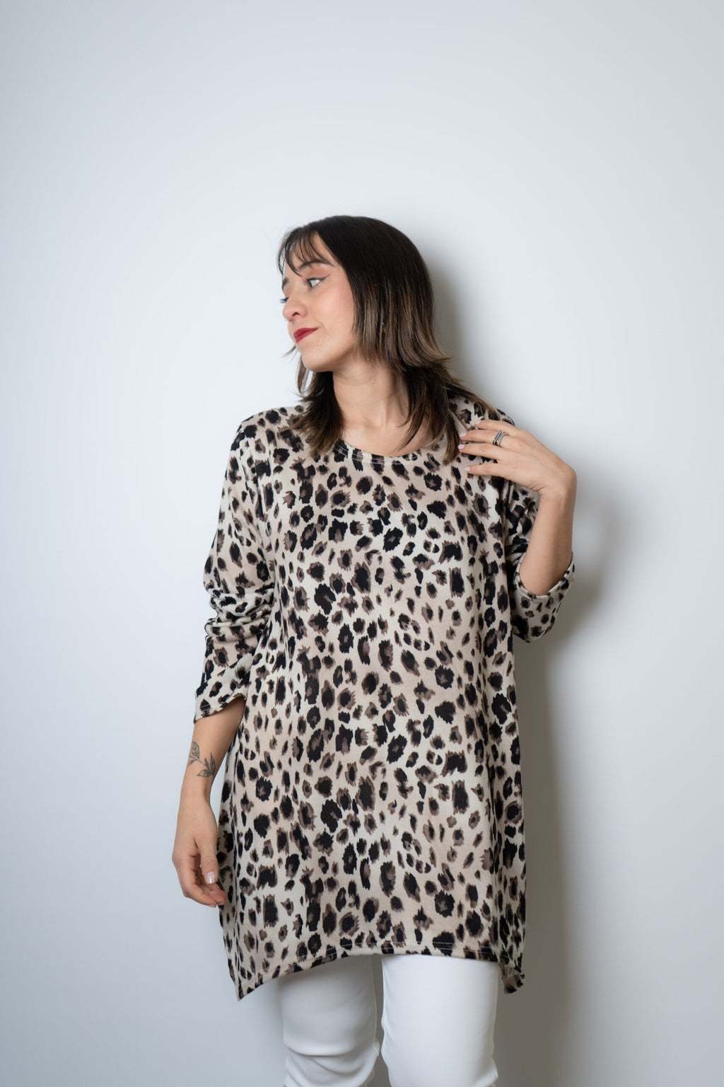 Polera lanilla Animal print - Cafe