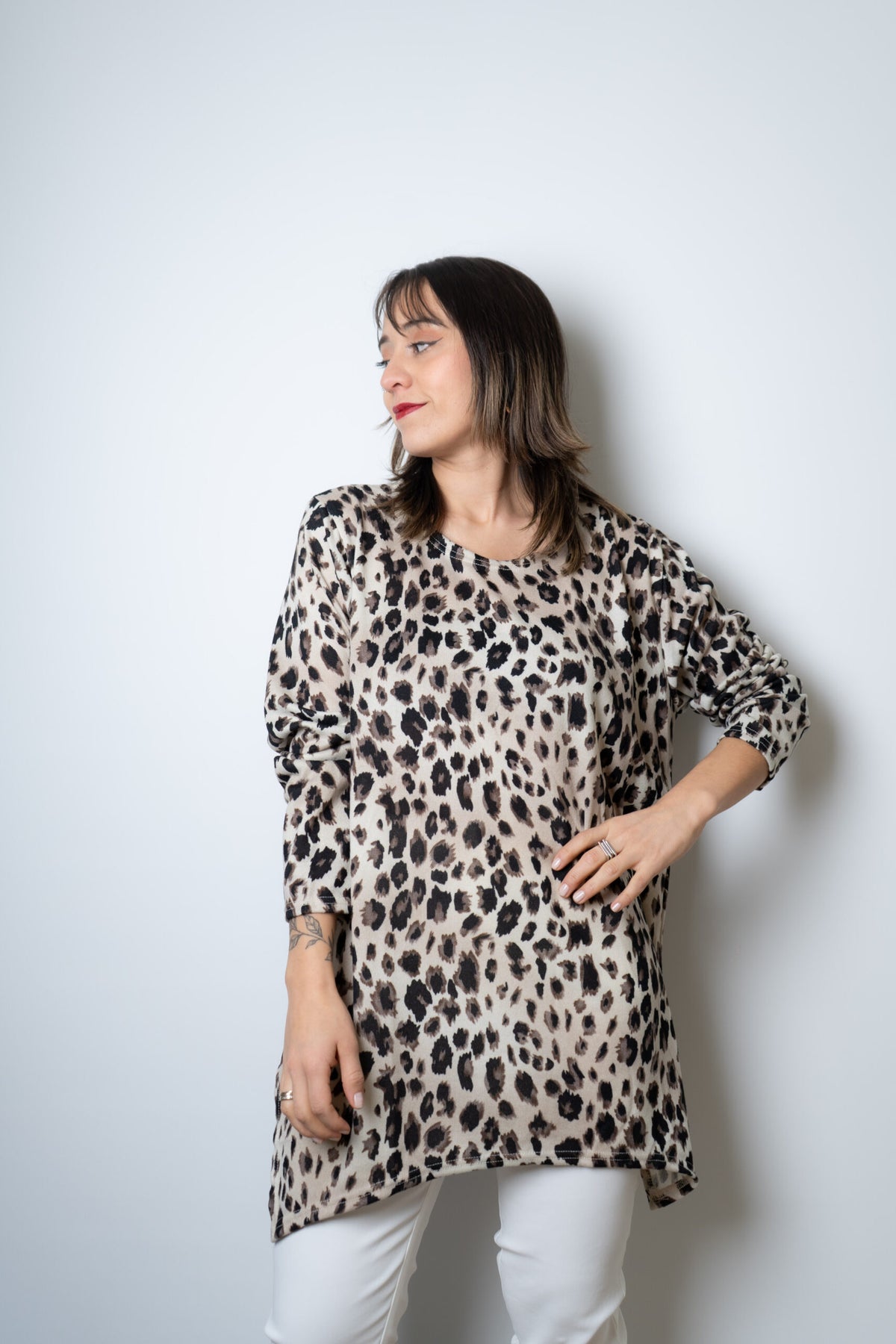 Polera lanilla Animal print - Cafe