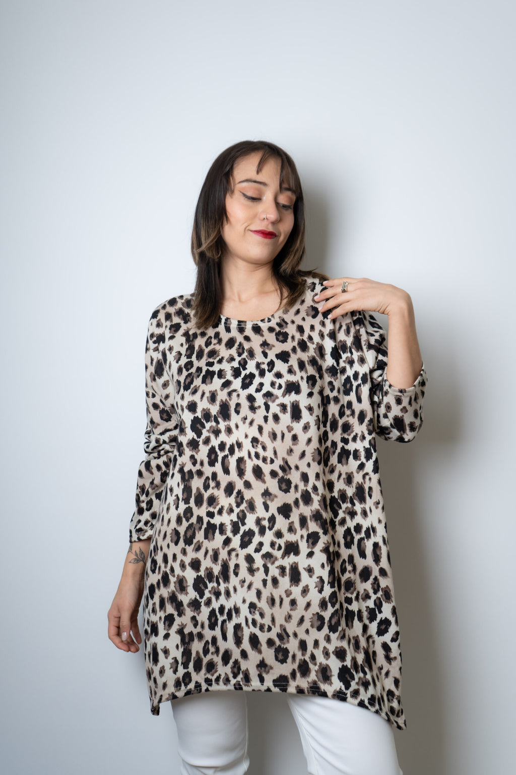 Polera lanilla Animal print - Cafe
