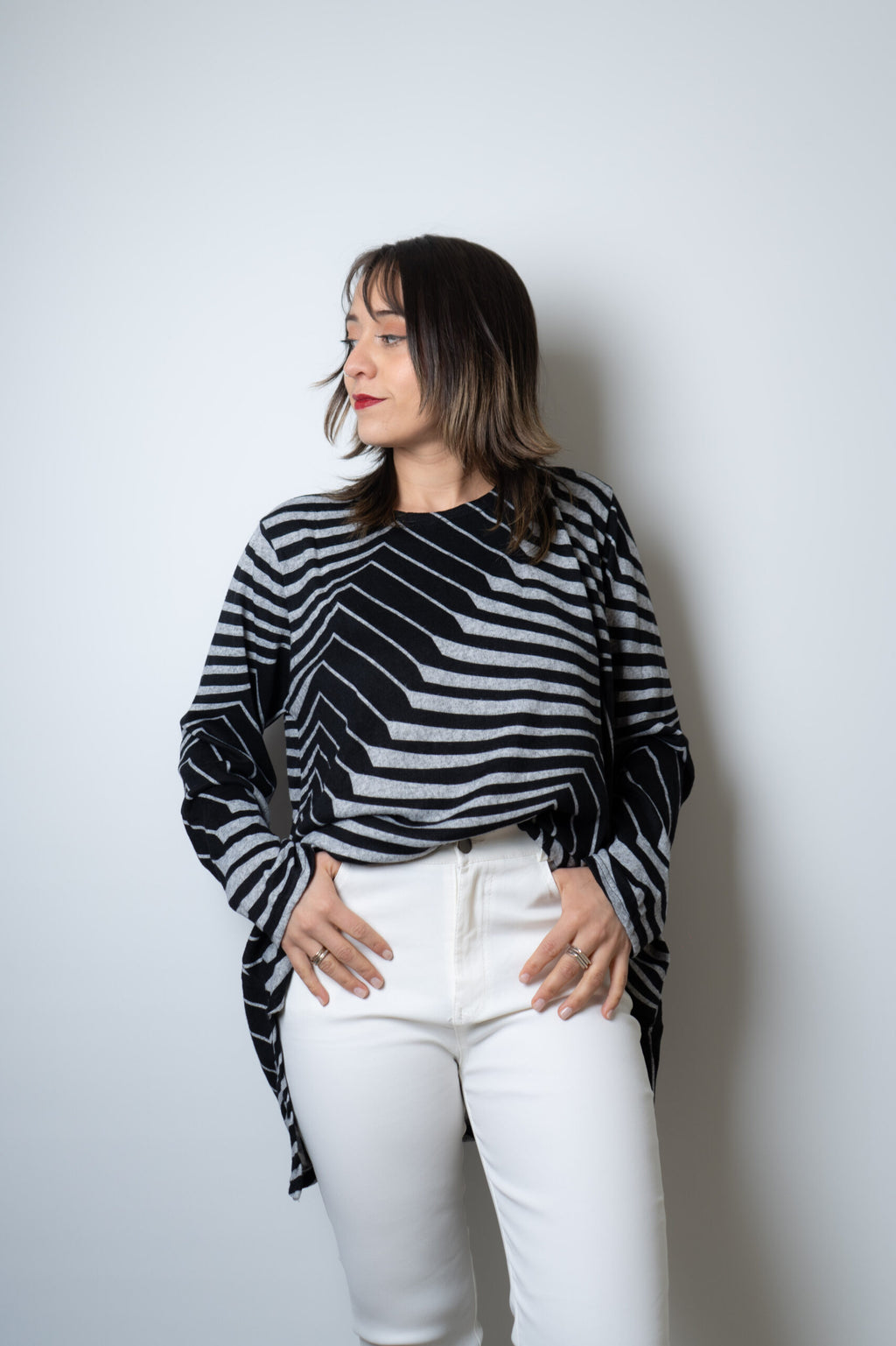 Polera lanilla Diseño - Gris con negro