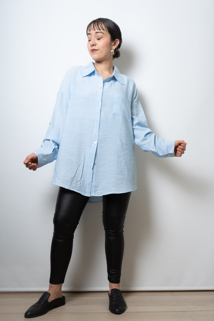 Blusa Lisa - un bolsillo - Celeste