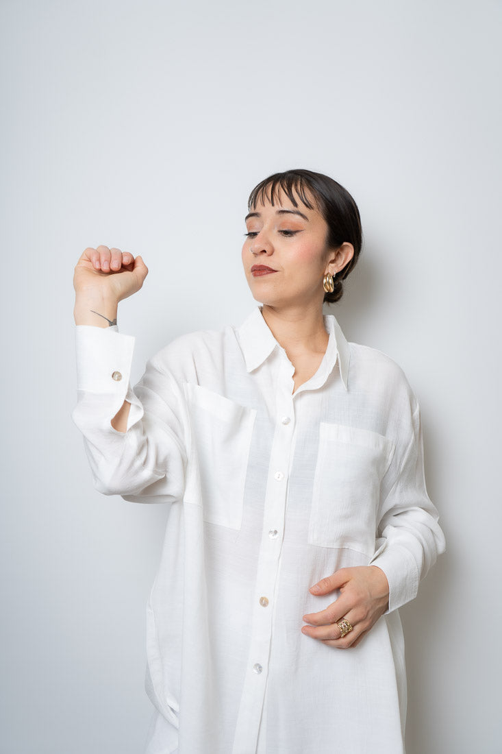 Blusa Fer - dos bolsillos - Blanca