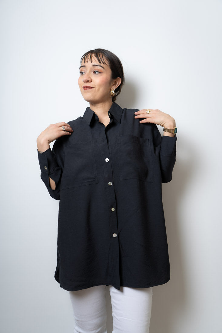 Blusa Fer - dos bolsillos - Negro