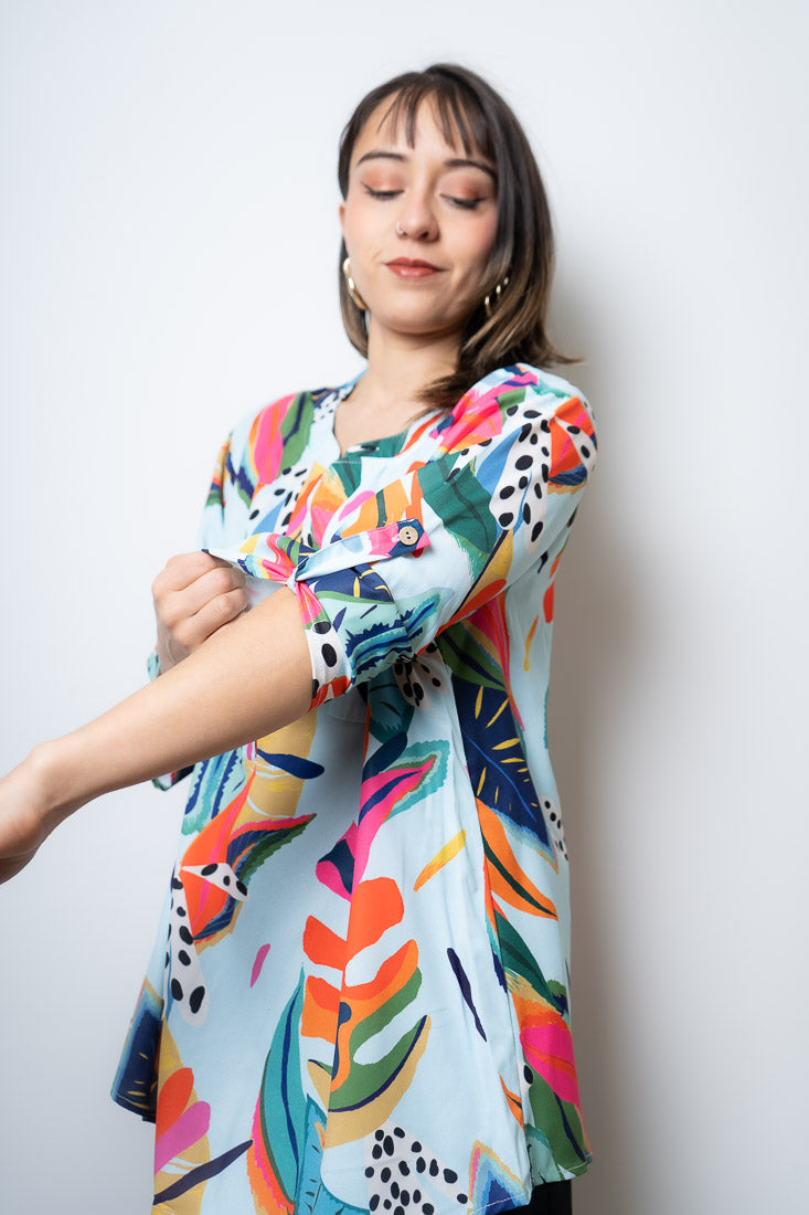 Blusa floreada - Celeste