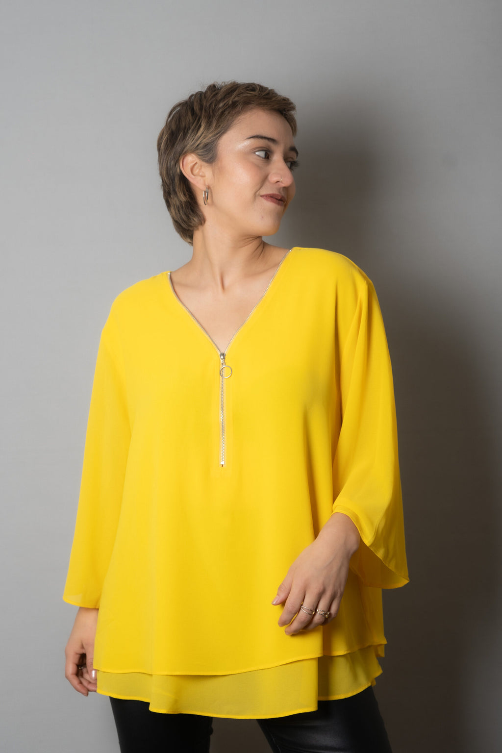 Blusa Moni con cierre - Amarilla