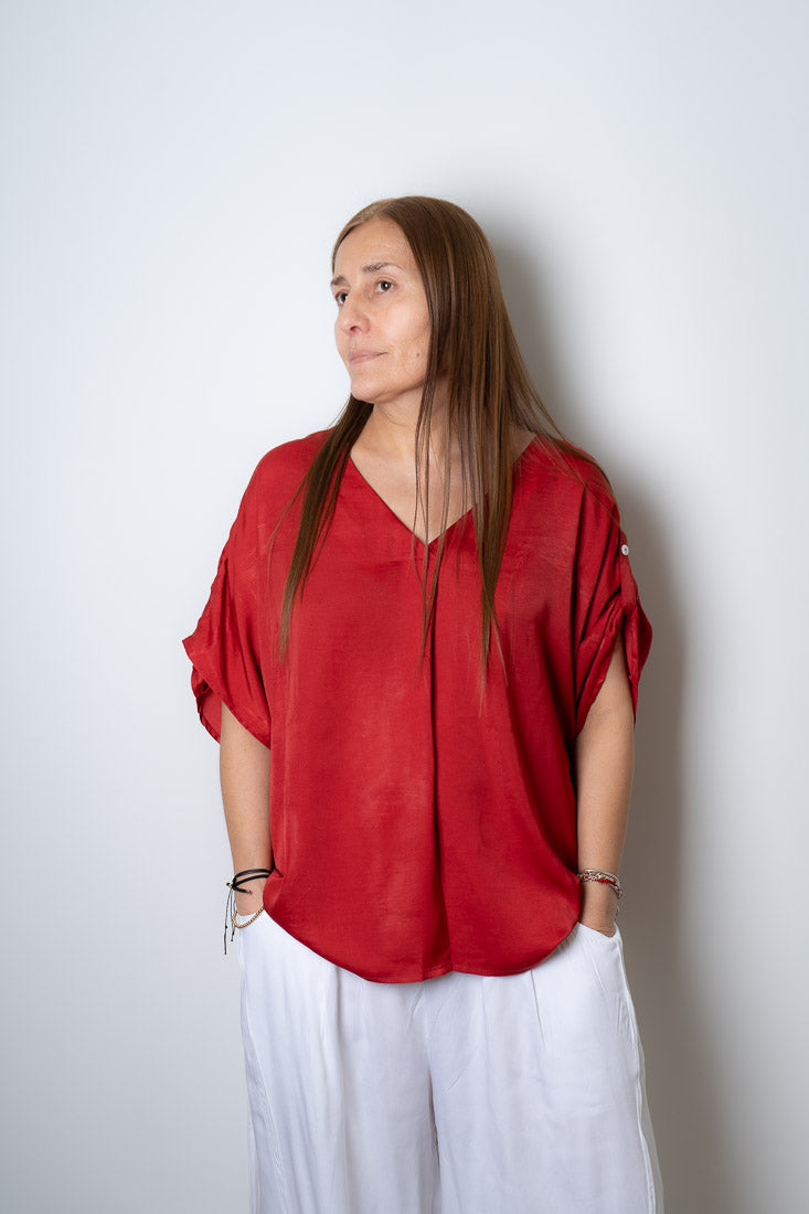 Polera satin Kami - Rojo