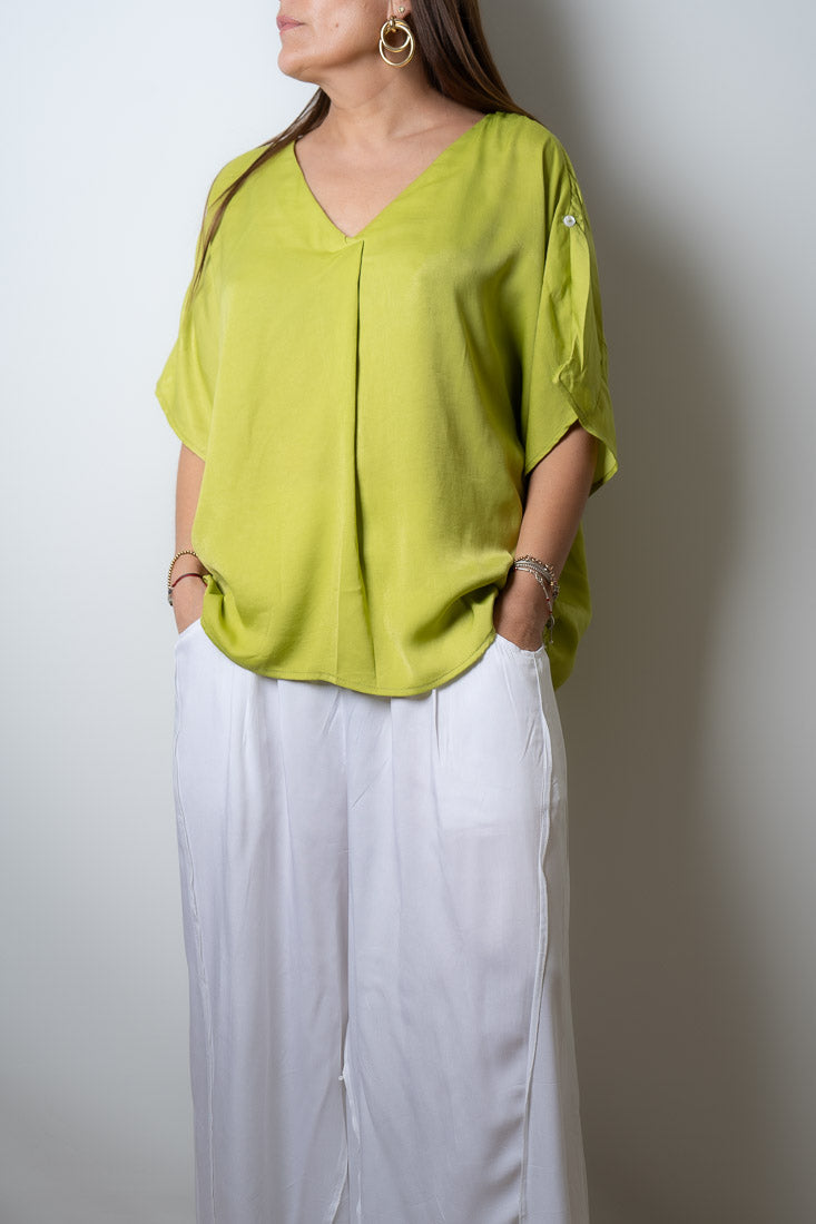 Polera satin Kami - Verde pistacho
