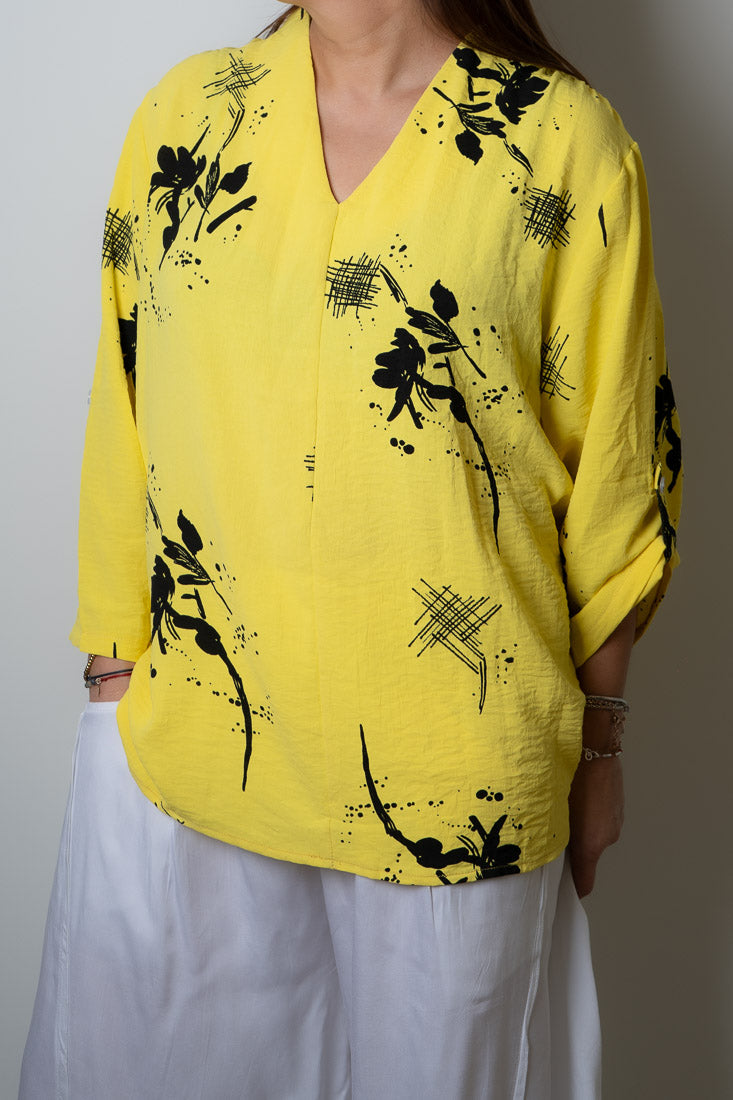 Blusa diseño flores y lineas - Amarilla