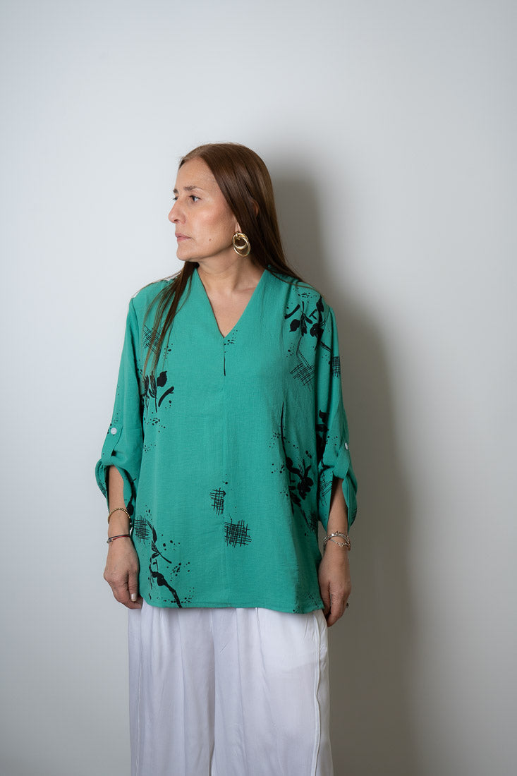 Blusa diseño flores y lineas - Verde