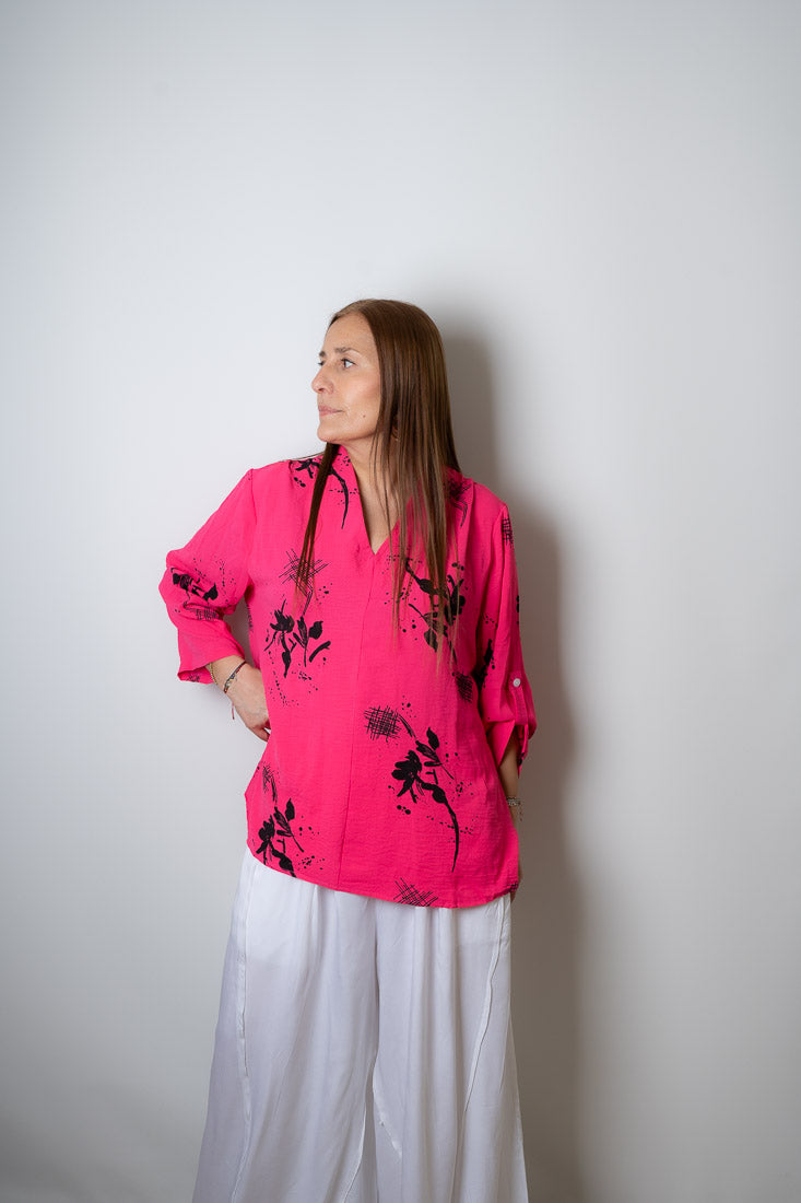 Blusa diseño flores y lineas - Fucsia