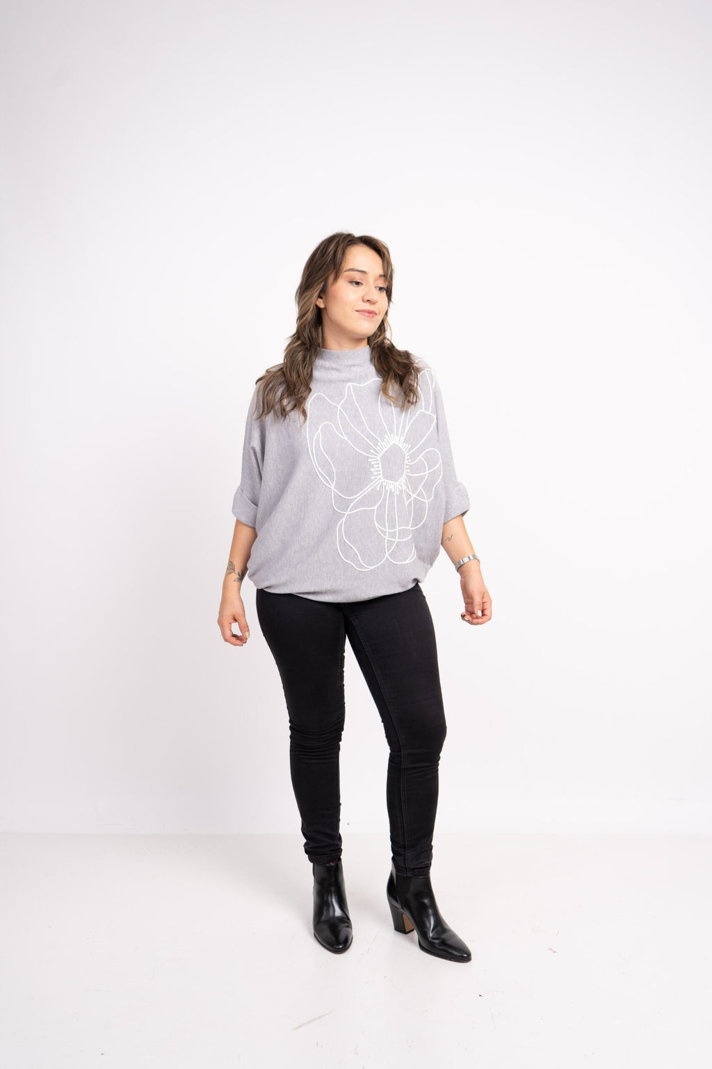 Sweater Flor - Gris