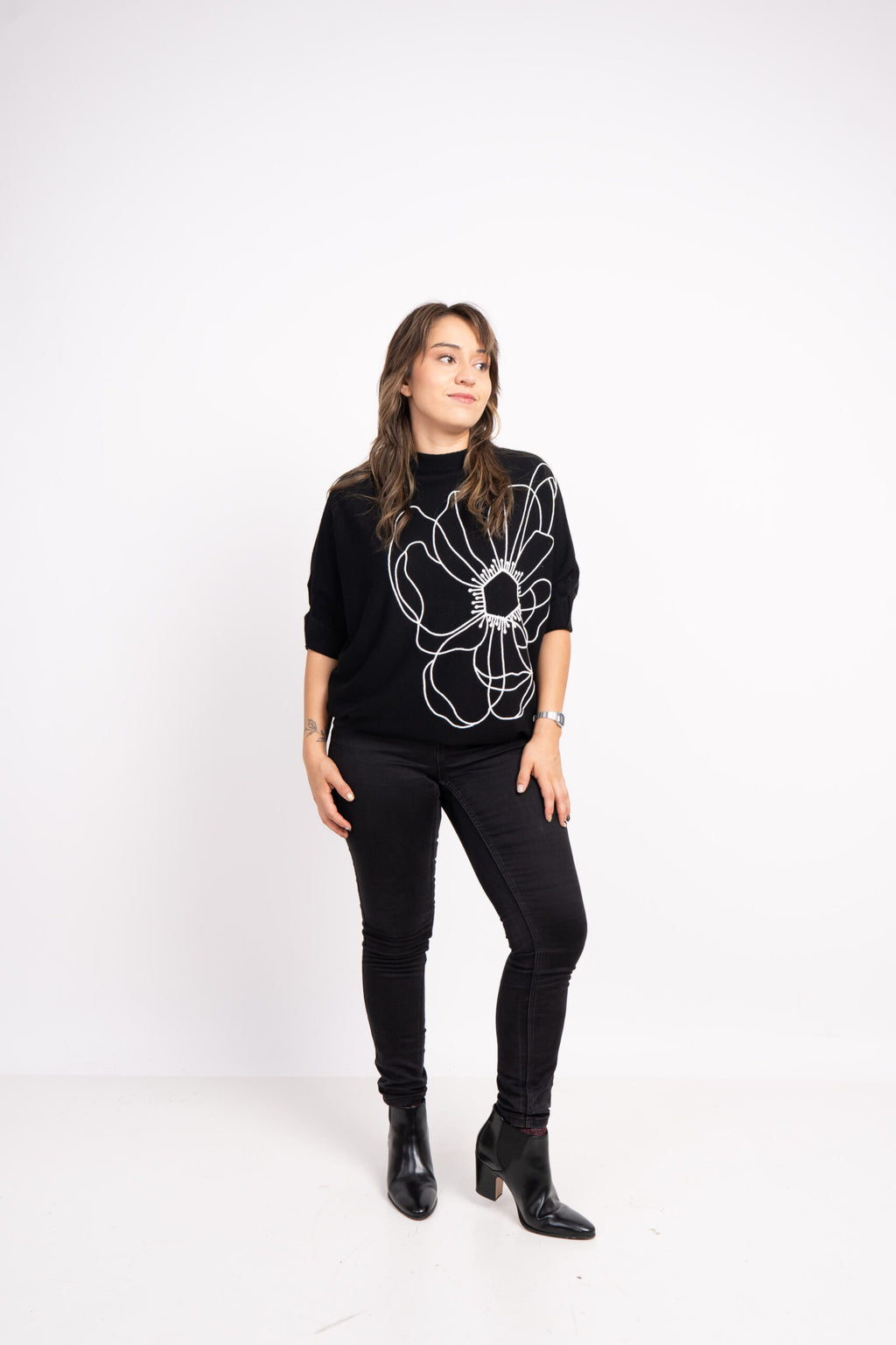 Sweater Flor - Negro