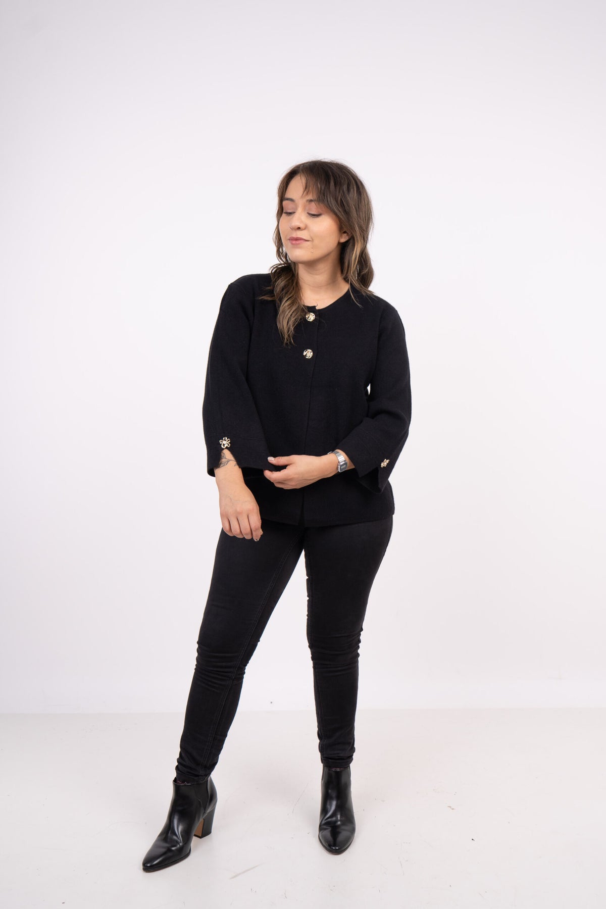 Sweater abierto - Boton dorado - Negro