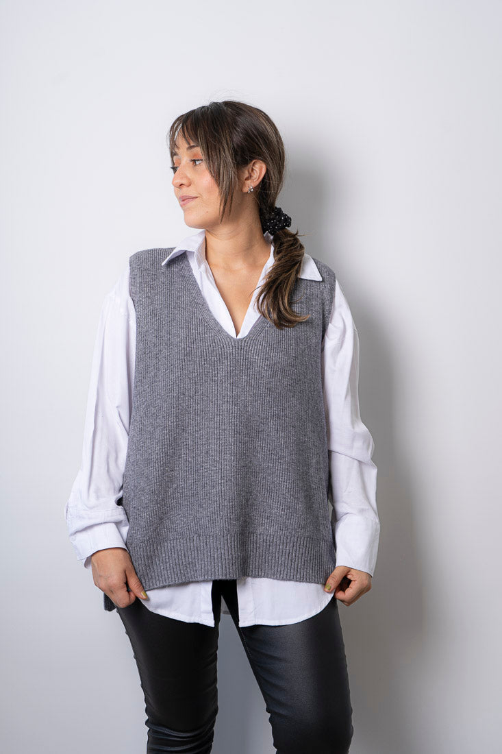 Sweater sin mangas Mika - Gris