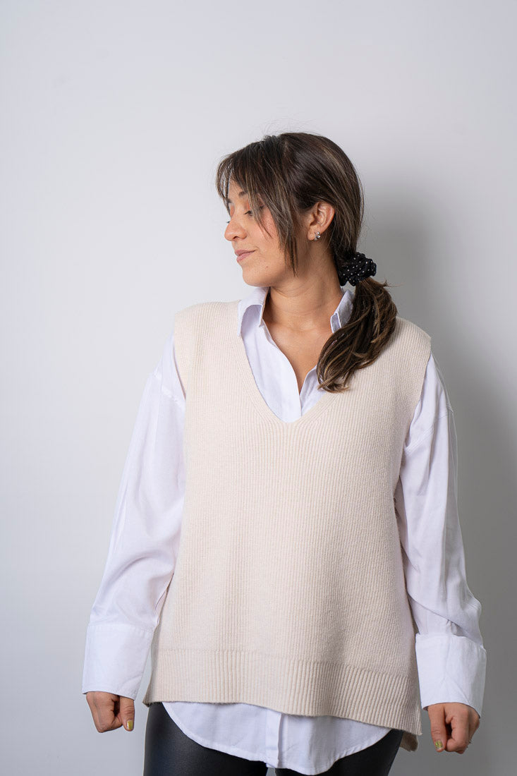 Sweater sin mangas Mika - Crema