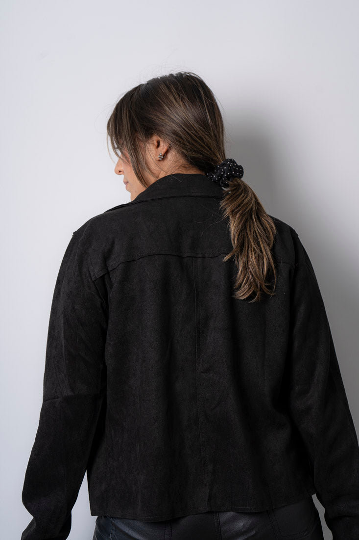 Chaqueta Crop Gamuza - Negra