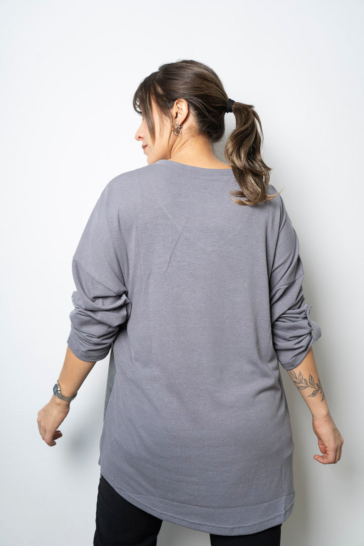 Polera Detalle animal print - Gris