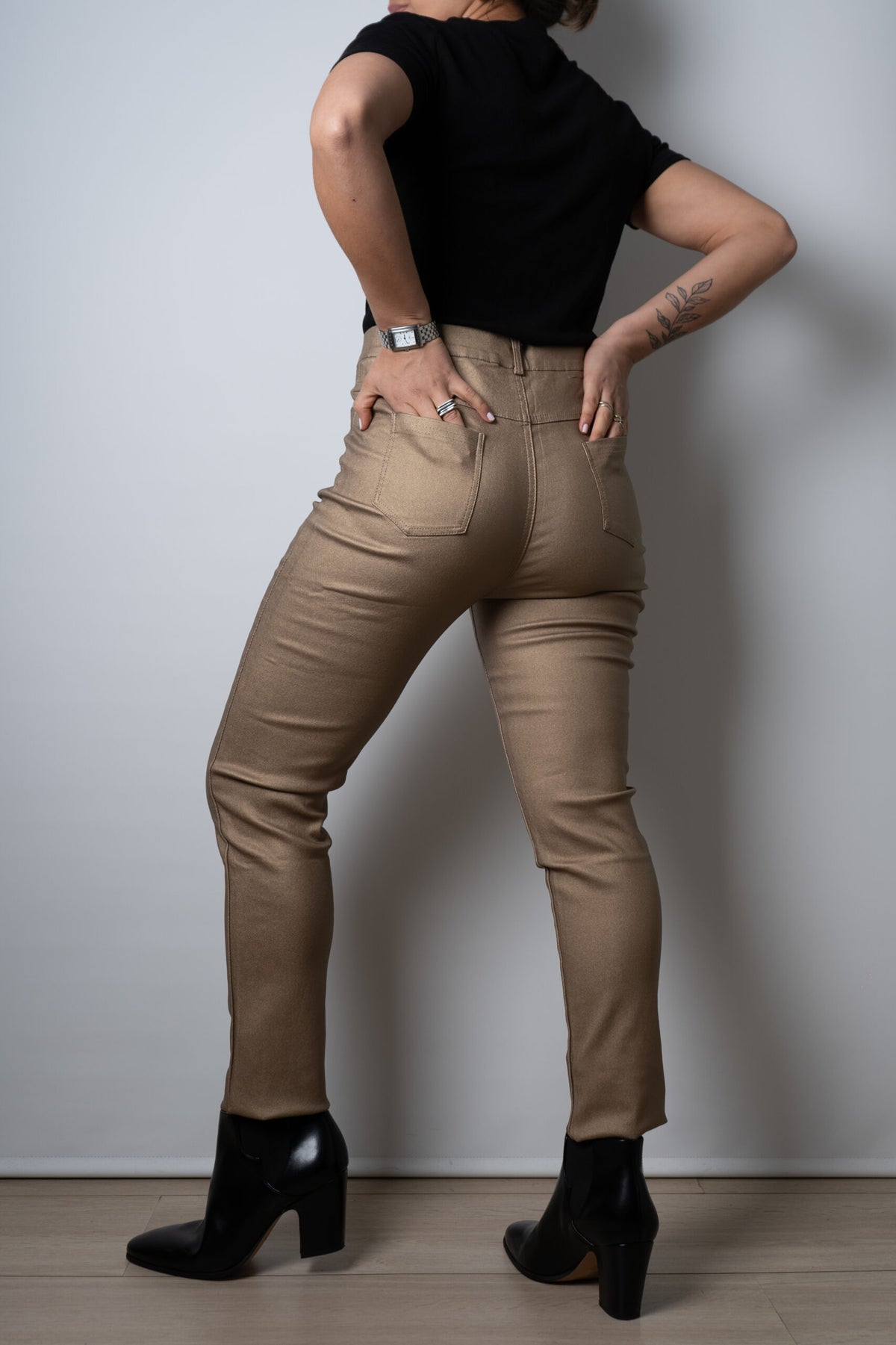 Pantalón Pitillo Ecocuero - Dorado