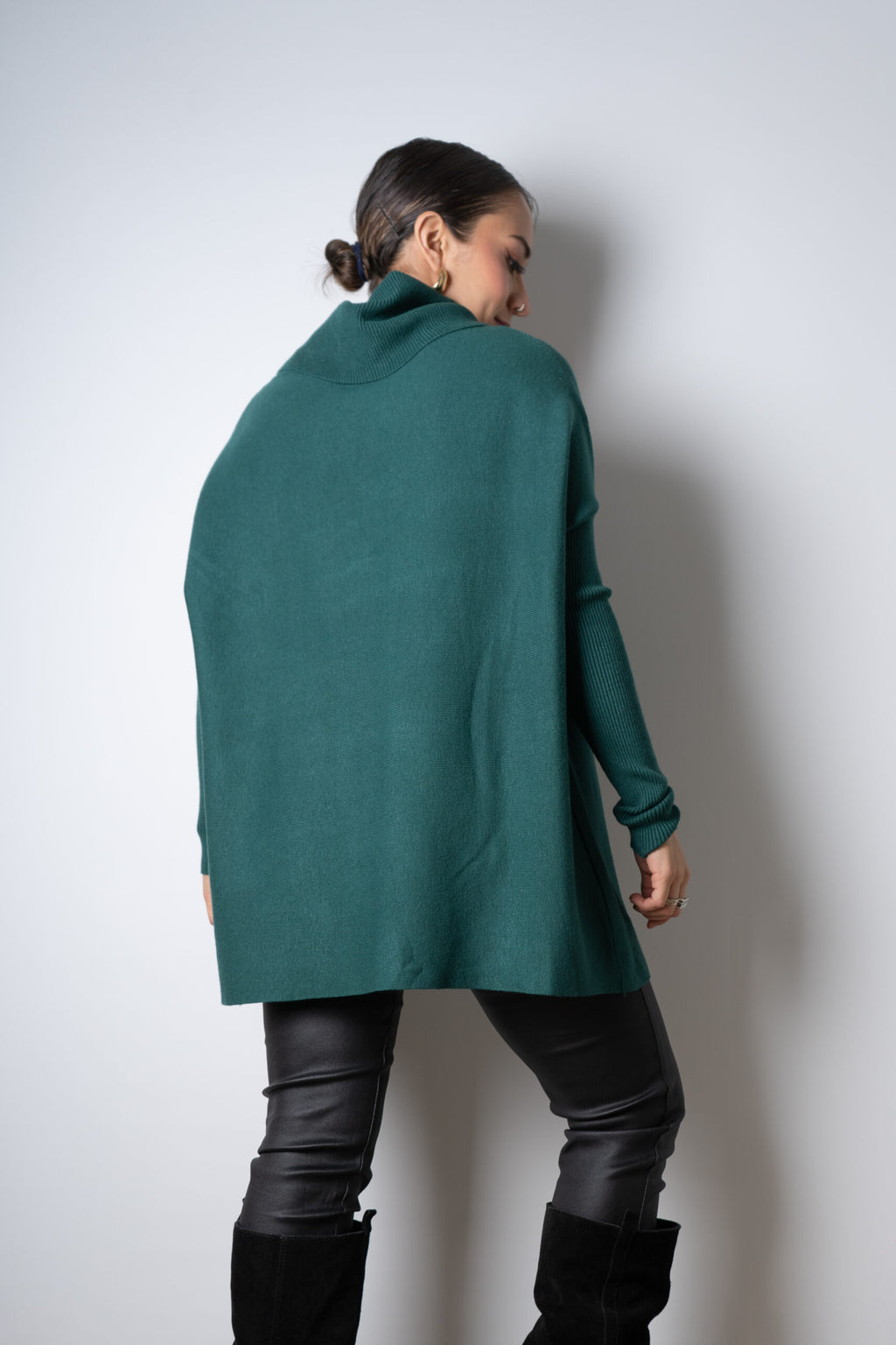 Sweater Jacinta - Verde Petroleo