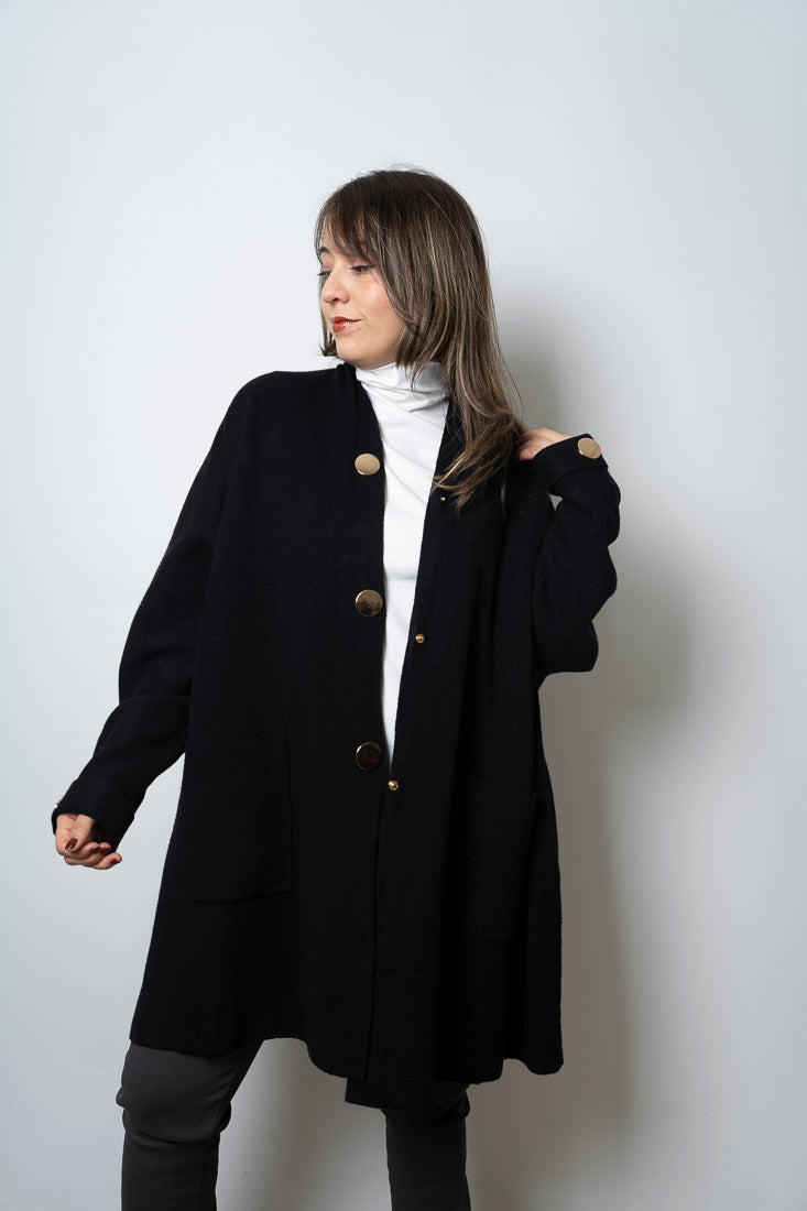Chaquetón Lana - boton dorado - Negro