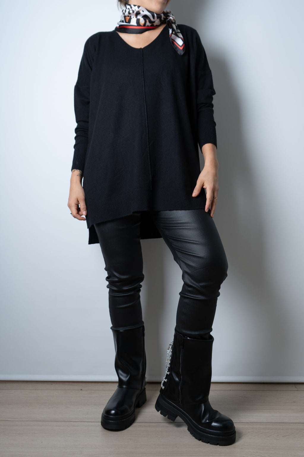 Sweater Laica - Negro