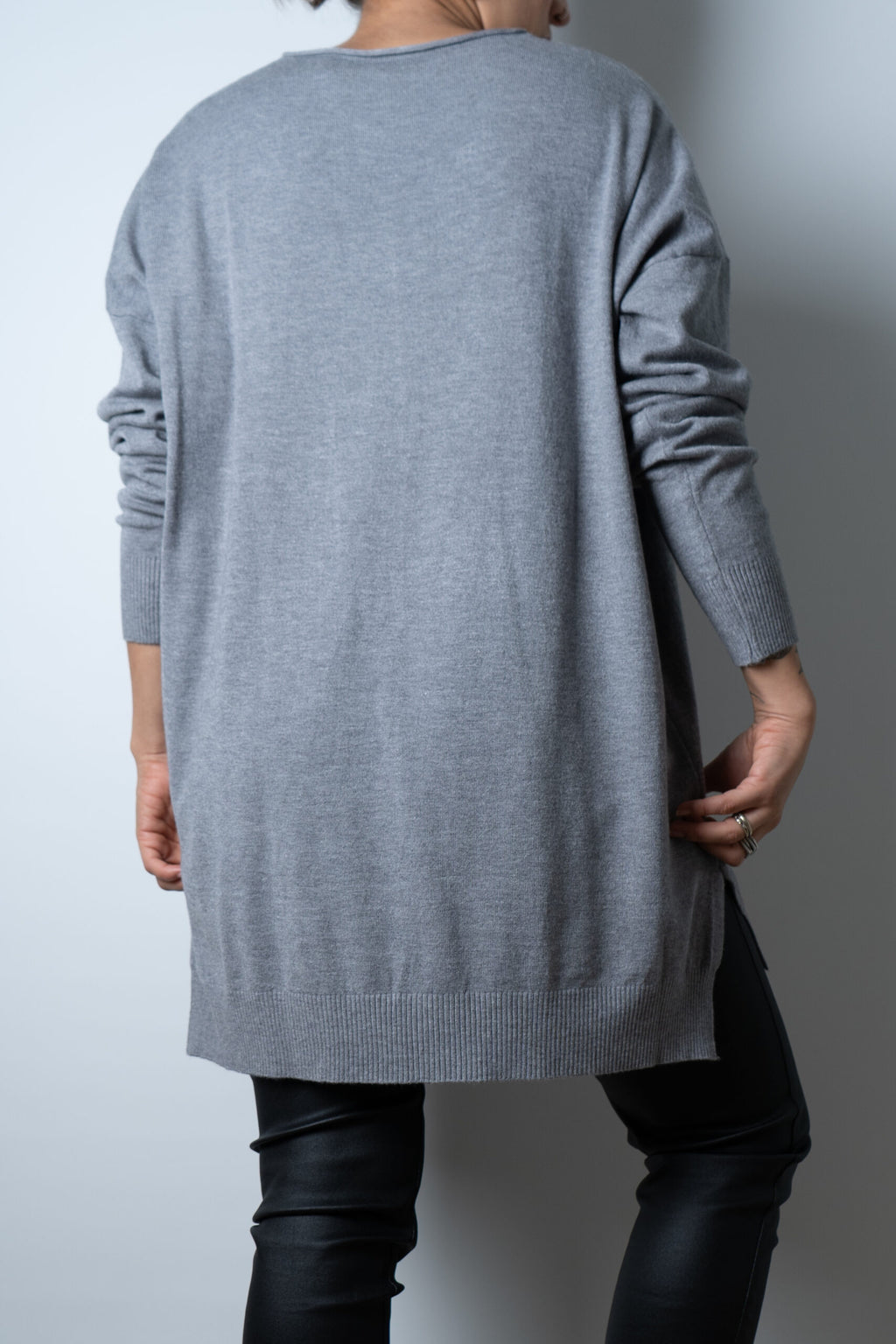 Sweater Laica - Gris ocuro