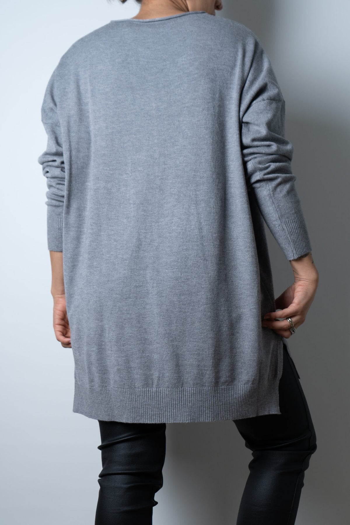 Sweater Laica - Gris ocuro