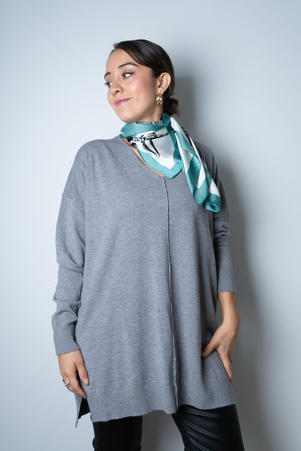 Sweater Laica - Gris ocuro