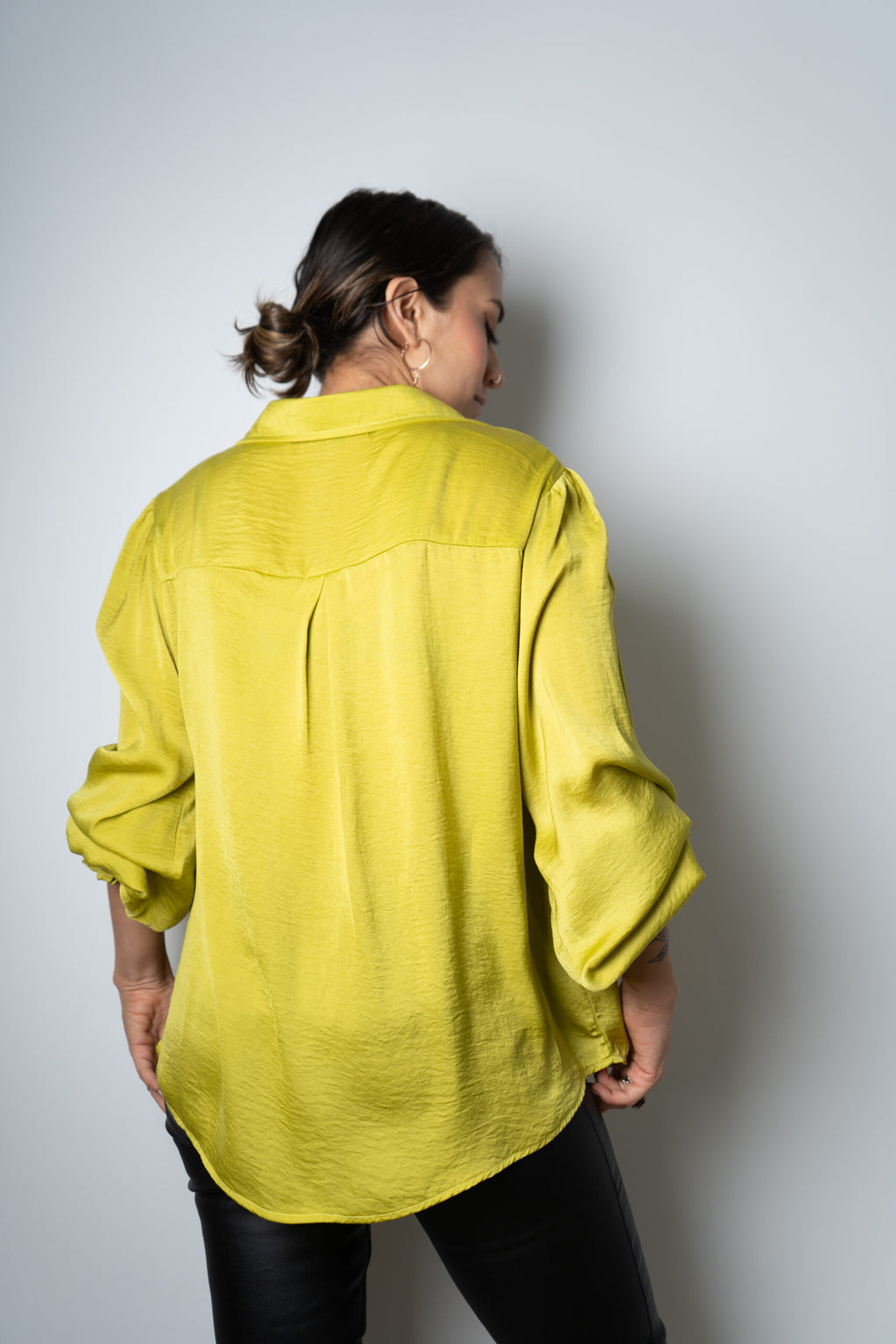 Blusa de satín Rafaela - Verde limón