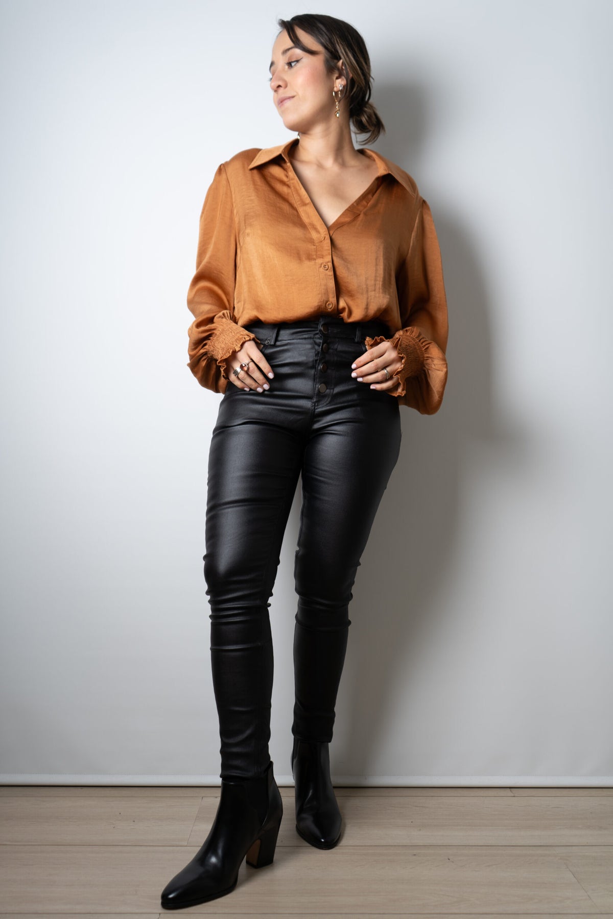 Blusa de satín Rafaela - Café Camel