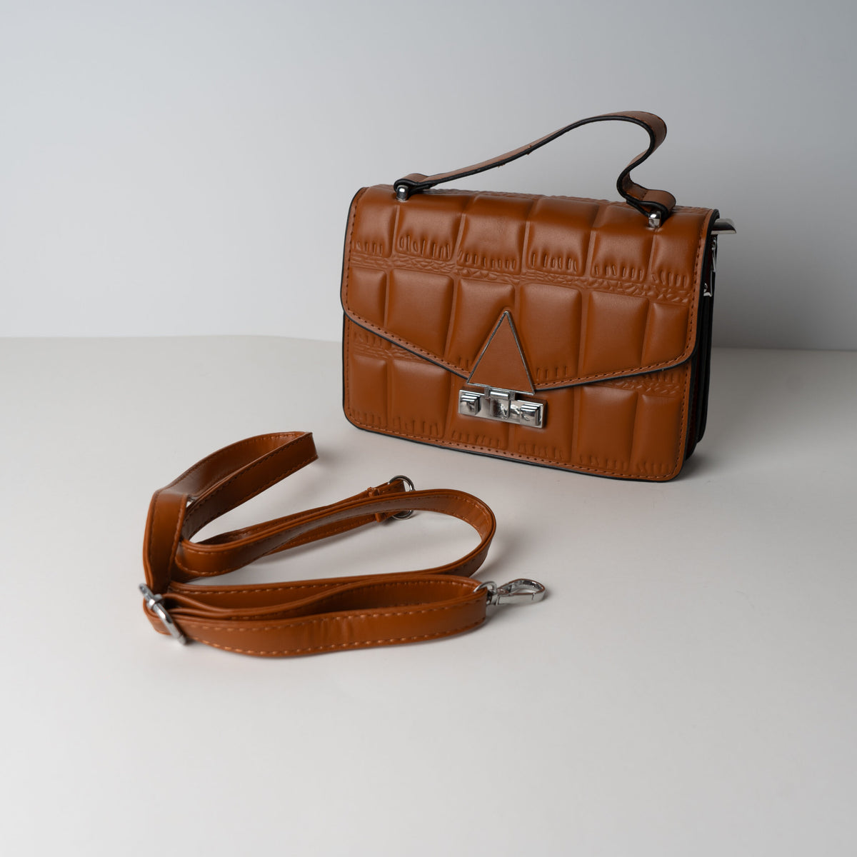 Cartera Diana - Café camel